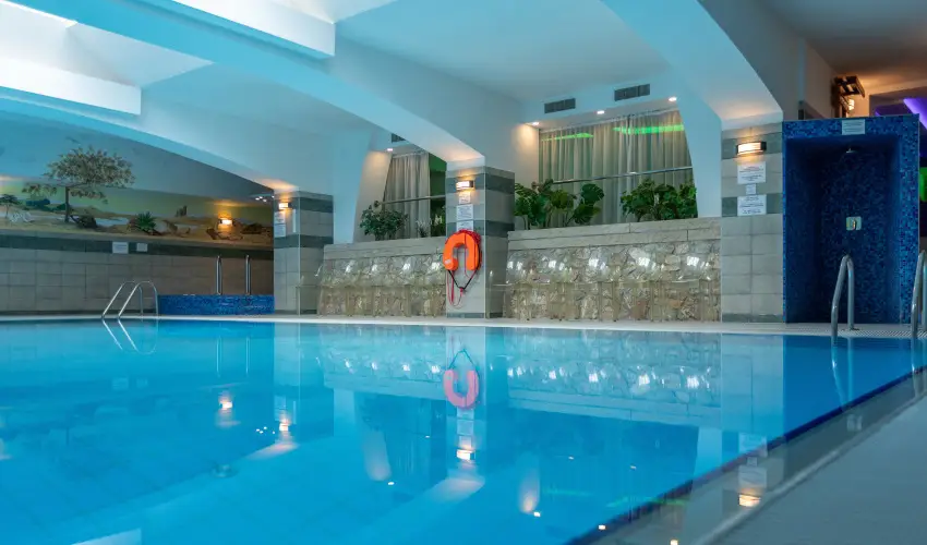 Holiday Club Apartman Hotel H�v�z H�v�z - Okt�ber 23. (min. 2 �j)