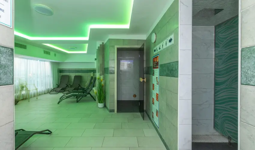 Holiday Club Apartman Hotel H�v�z H�v�z - Okt�ber 23. (min. 2 �j)