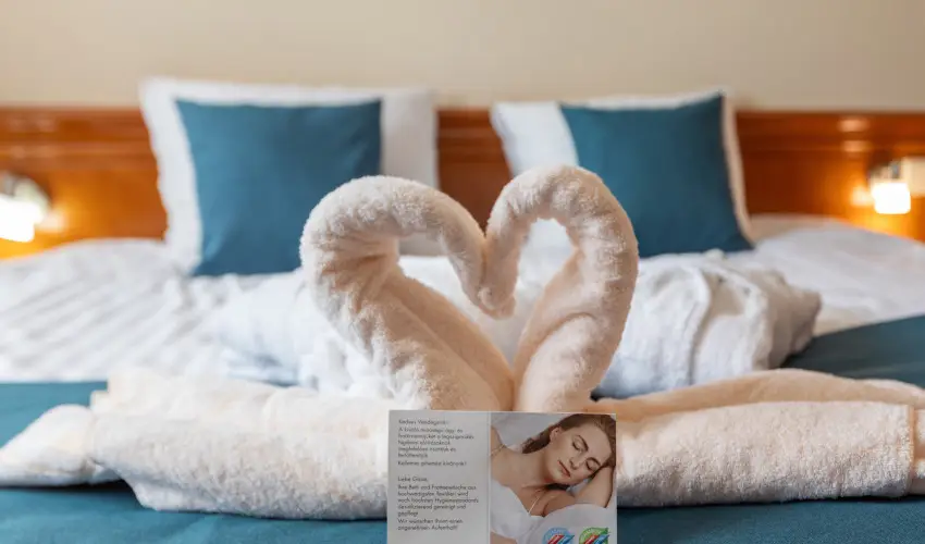 Holiday Club Apartman Hotel H�v�z H�v�z - Okt�ber 23. (min. 2 �j)