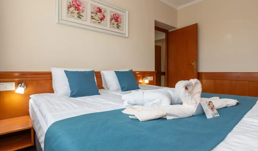 Holiday Club Apartman Hotel H�v�z H�v�z - Okt�ber 23. (min. 2 �j)