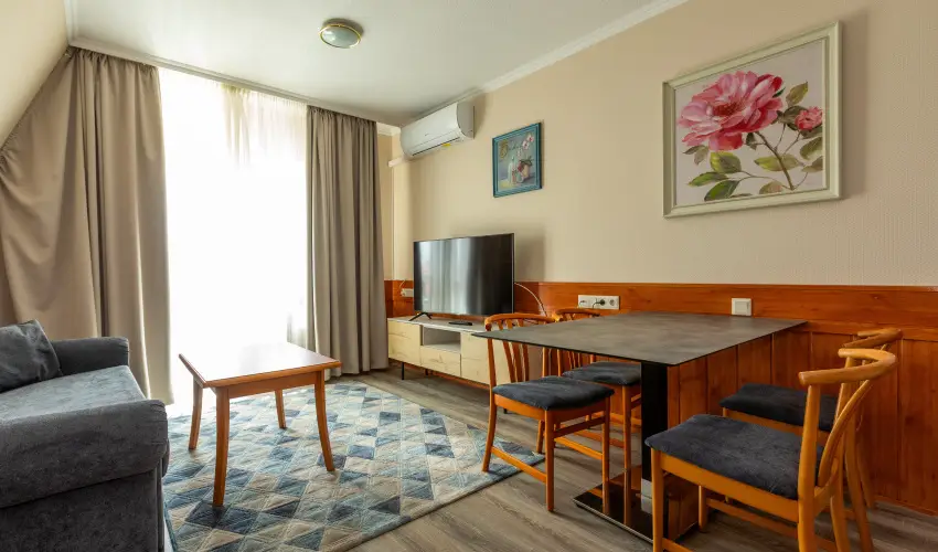 Holiday Club Apartman Hotel H�v�z H�v�z - Okt�ber 23. (min. 2 �j)