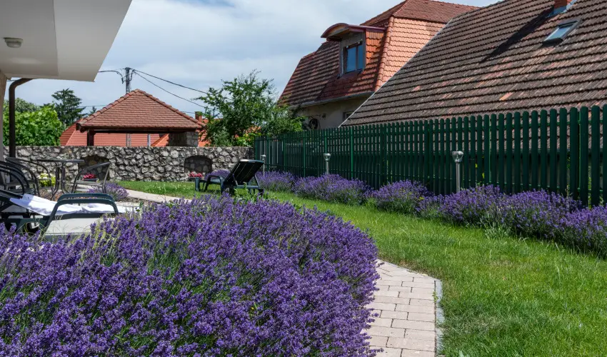 Holiday Club Apartman Hotel H�v�z H�v�z - Okt�ber 23. (min. 2 �j)