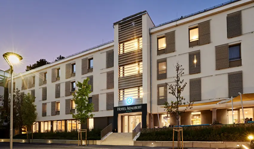 Hotel Adalbert - Szent Tams Hz Esztergom - Oktber 23. 