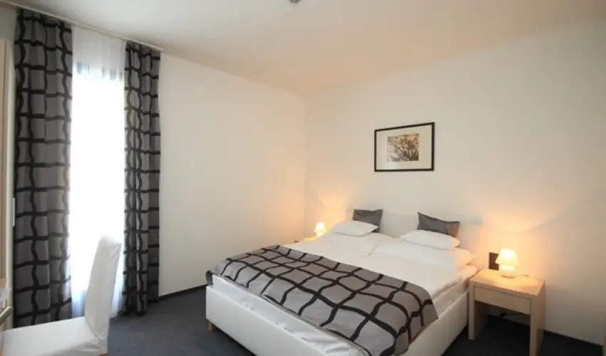 Hotel Arkadia Pcs - Oktber 23.