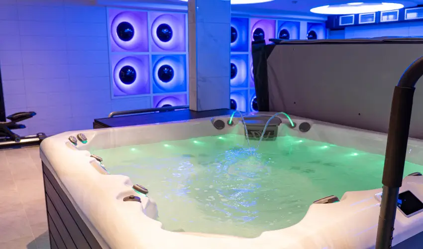 Hotel rpd Tatabnya - Oktber 23.