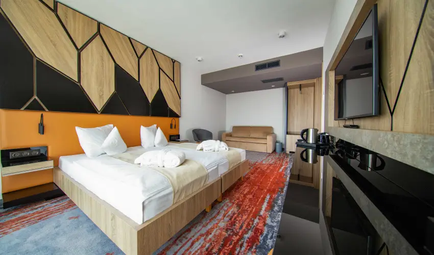 Avar Hotel Mtrafred - Oktber 23.