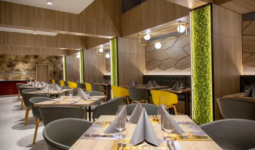 Avar Hotel Mtrafred - Oktber 23.