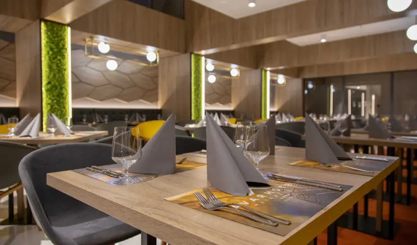 Avar Hotel Mtrafred - Oktber 23.