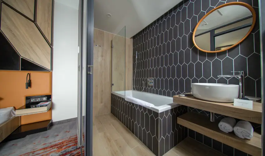 Avar Hotel Mtrafred - Oktber 23.