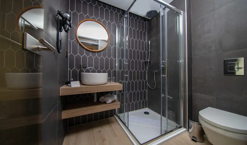 Avar Hotel Mtrafred - Oktber 23.