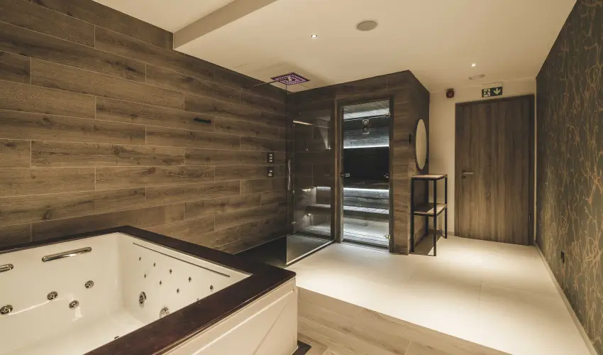 Avar Hotel Mtrafred - Oktber 23.