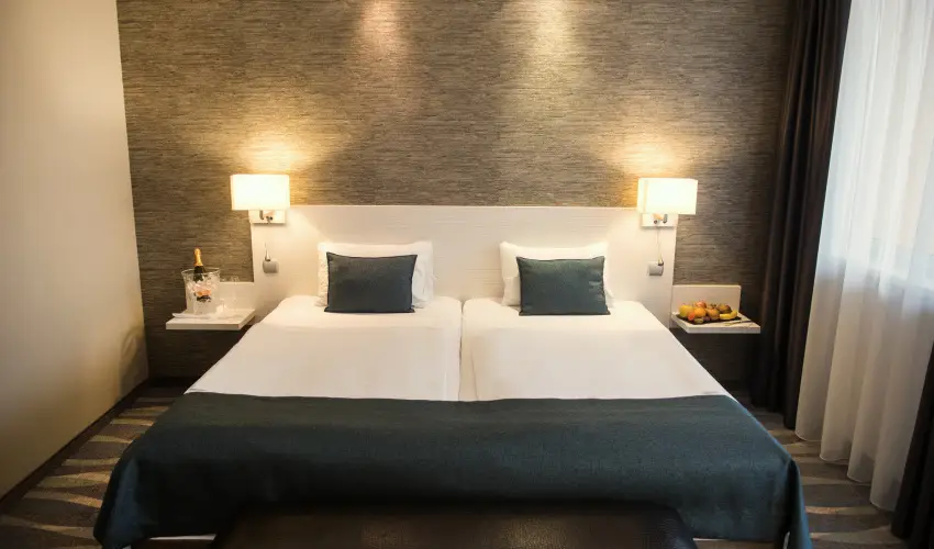 Hotel Azr Sifok - Oktber 23. (min. 2 j)