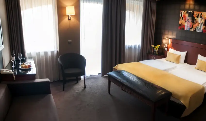 Hotel Azr Sifok - Oktber 23. (min. 2 j)