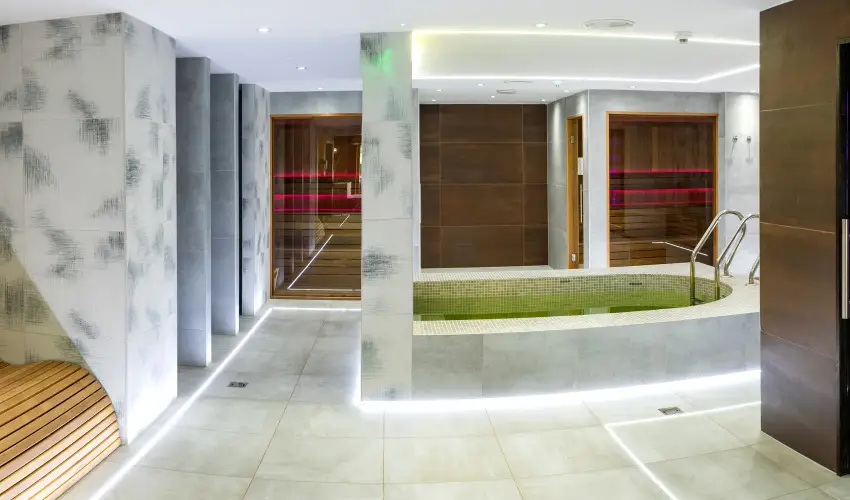 Hotel Azr Sifok - Oktber 23. (min. 2 j)