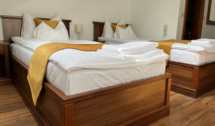 Hotel Bassiana Srvr - Oktber 23. (min. 3 j)