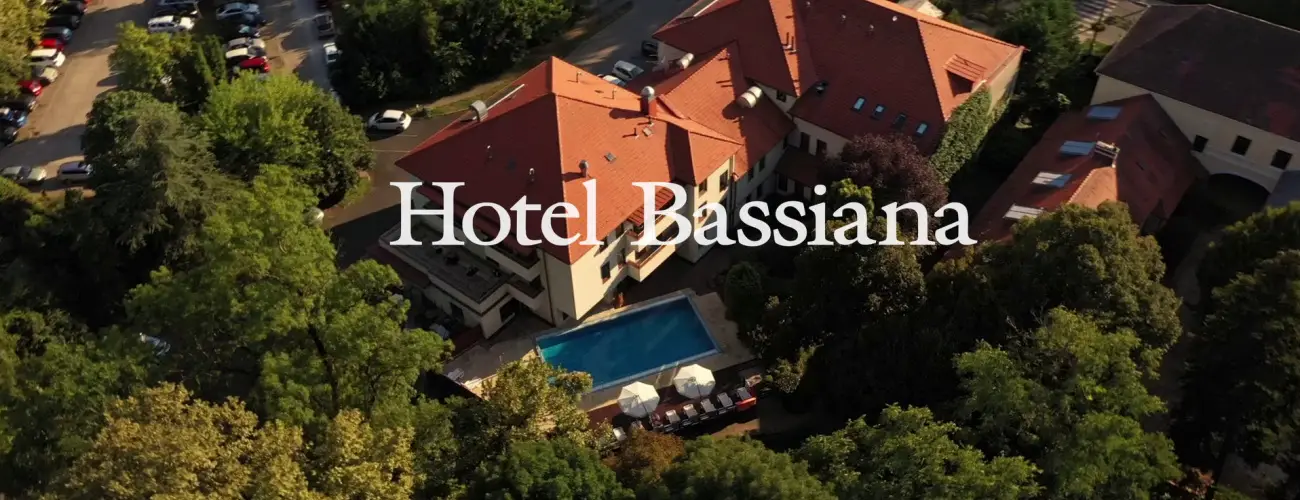 Hotel Bassiana Srvr - Oktber 23. (min. 2 j)