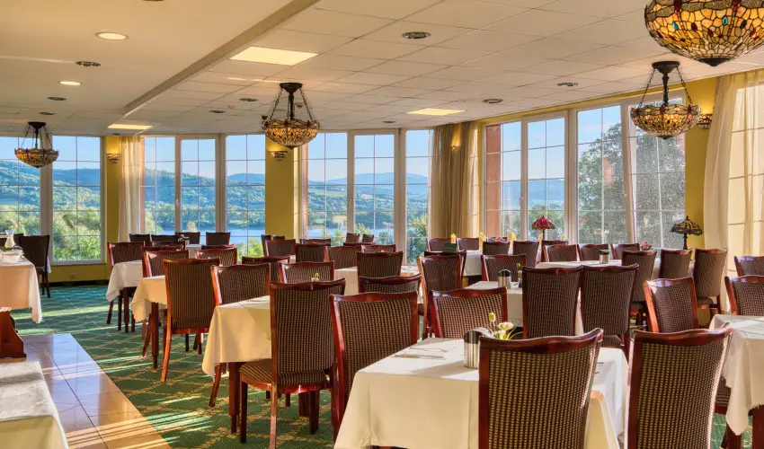 Hotel Bellevue Esztergom - Okt�ber 23.