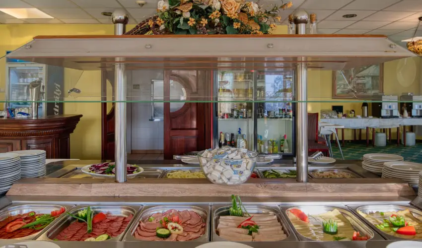 Hotel Bellevue Esztergom - Okt�ber 23.