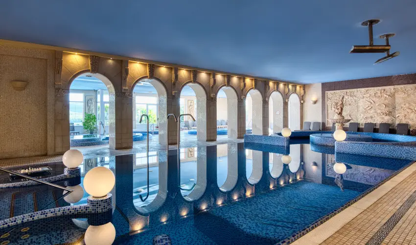 Hotel Bellevue Esztergom - Okt�ber 23.