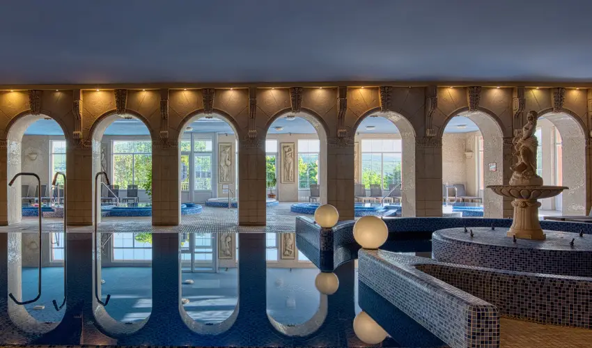 Hotel Bellevue Esztergom - Okt�ber 23.