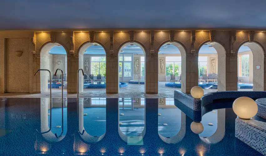 Hotel Bellevue Esztergom - Okt�ber 23.