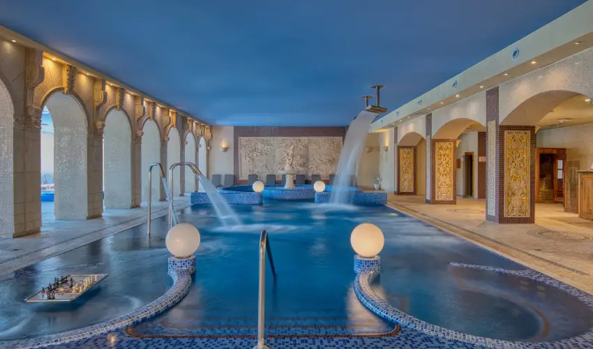 Hotel Bellevue Esztergom - Okt�ber 23.