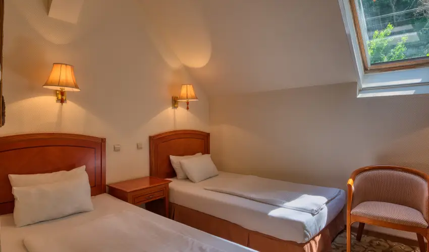 Hotel Bellevue Esztergom - Okt�ber 23.