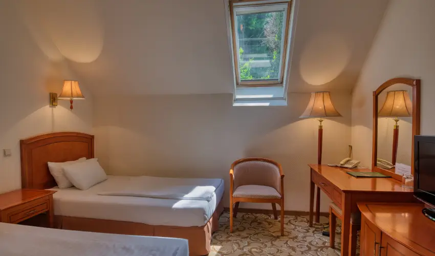 Hotel Bellevue Esztergom - Okt�ber 23.