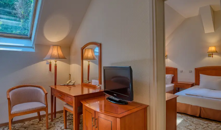 Hotel Bellevue Esztergom - Okt�ber 23.
