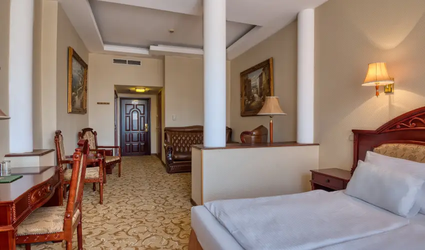 Hotel Bellevue Esztergom - Okt�ber 23.