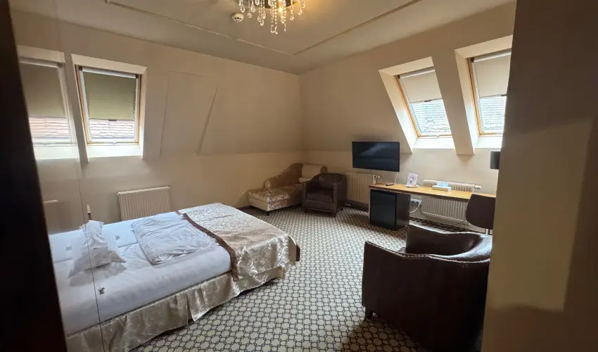 Hotel Capitulum Gyr - Oktber 23.