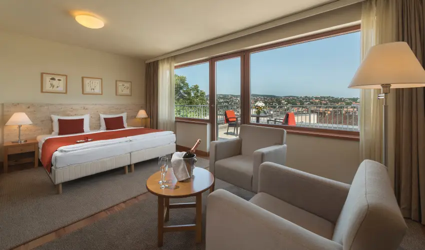 Hotel Castle Garden Budapest - Oktber 23. 