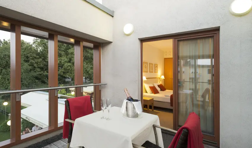 Hotel Castle Garden Budapest - Oktber 23. 