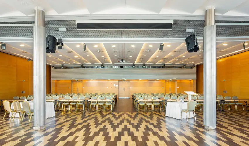 Hotel Eger & Park Eger - Okt�ber 23. (min. 2 �j)