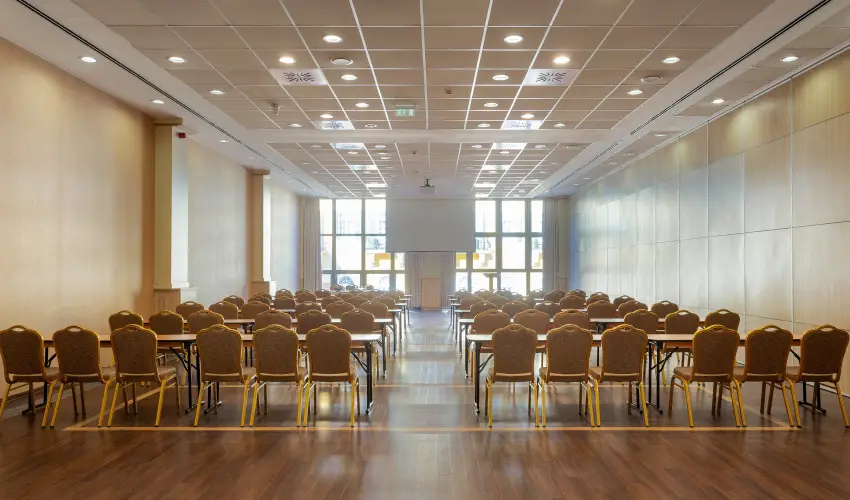 Hotel Eger & Park Eger - Okt�ber 23. (min. 2 �j)