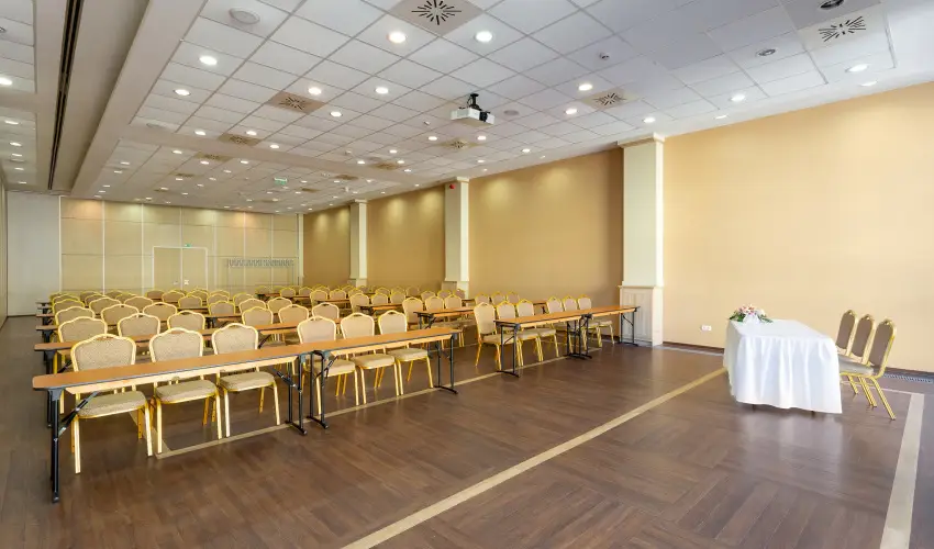 Hotel Eger & Park Eger - Okt�ber 23. (min. 2 �j)