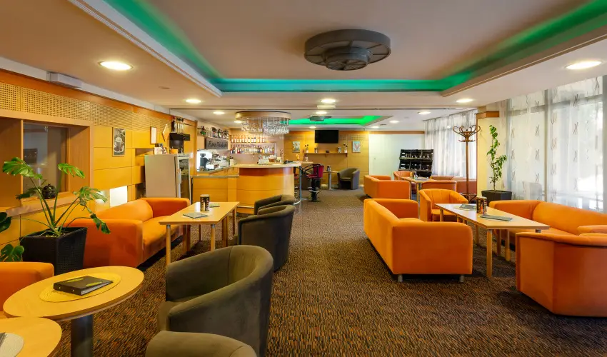 Hotel Eger & Park Eger - Okt�ber 23. (min. 2 �j)