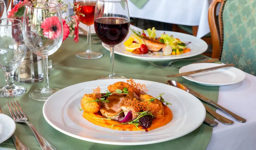 Hotel Eger & Park Eger - Okt�ber 23. (min. 2 �j)