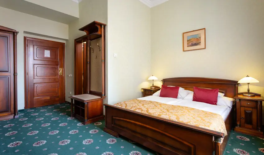 Hotel Eger & Park Eger - Okt�ber 23. (min. 2 �j)