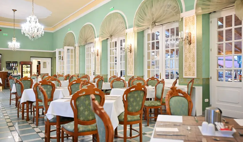 Hotel Eger & Park Eger - Okt�ber 23. (min. 2 �j)