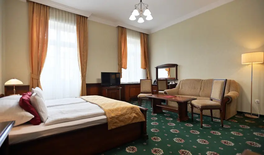 Hotel Eger & Park Eger - Okt�ber 23. (min. 2 �j)