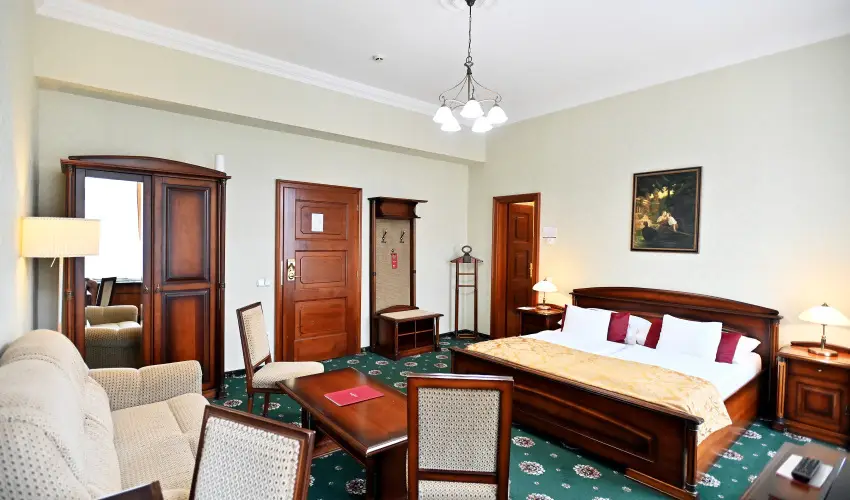 Hotel Eger & Park Eger - Okt�ber 23. (min. 2 �j)