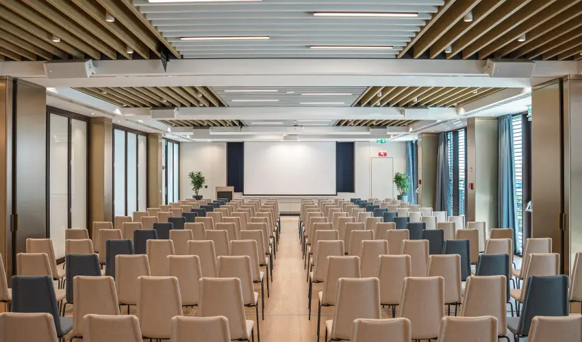 Hotel Energy & Business Center superior Paks - Okt�ber 23.