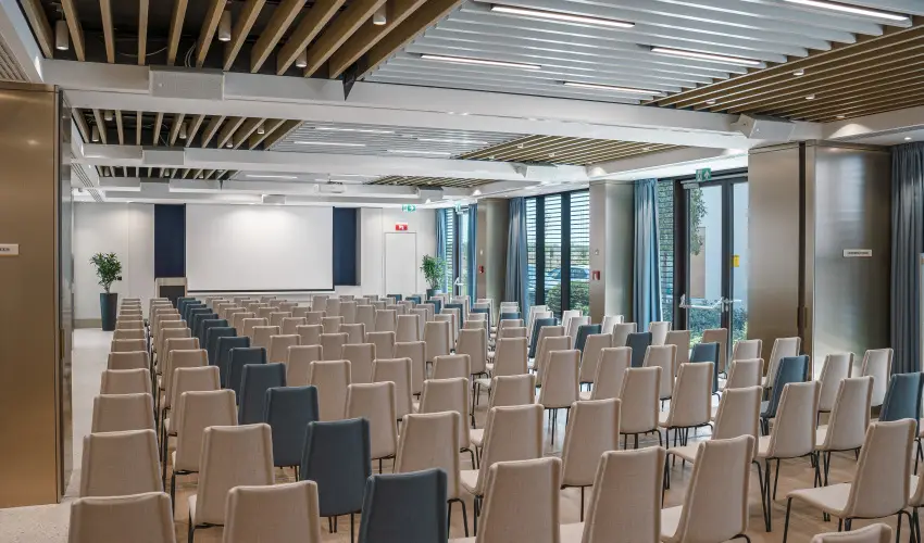 Hotel Energy & Business Center superior Paks - Okt�ber 23.