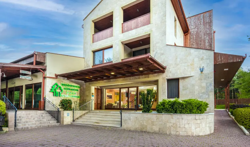 Erdspuszta Club Hotel Debrecen - Oktber 23. 
