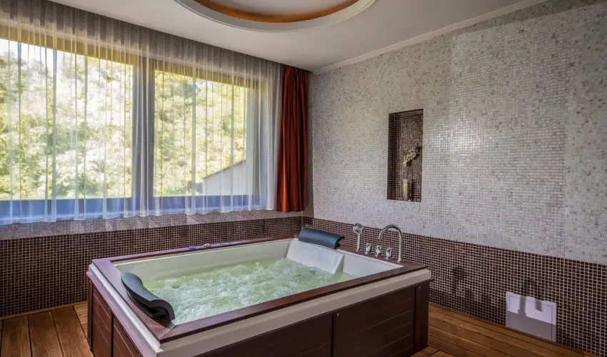 Erdspuszta Club Hotel Debrecen - Oktber 23. 