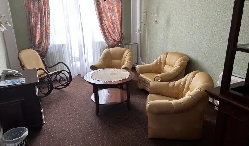 Hotel Erzsbet Hvz - Oktber 23. 