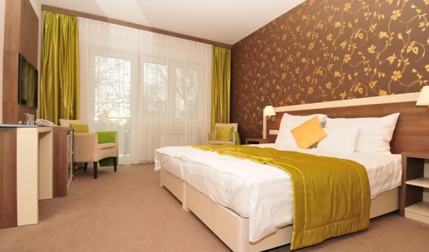 Hotel Eurpa Gunaras Dombvr - Oktber 23.