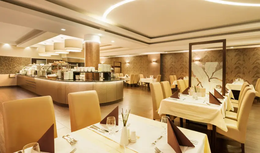 Hotel Európa Fit Hévíz - Október 23. (min. 3 éj)
