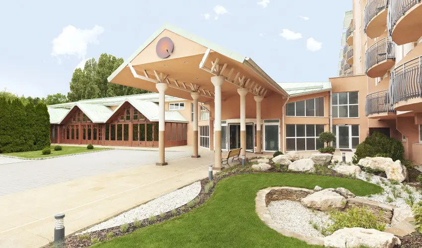 Hotel Európa Fit Hévíz - Október 23. (min. 3 éj)